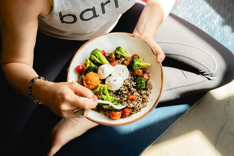 manage nutritional plans